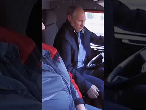 driving skills 🇷🇺#vladimirputin #russia #shorts #moscow #kremlin #short #skills #driving #edit