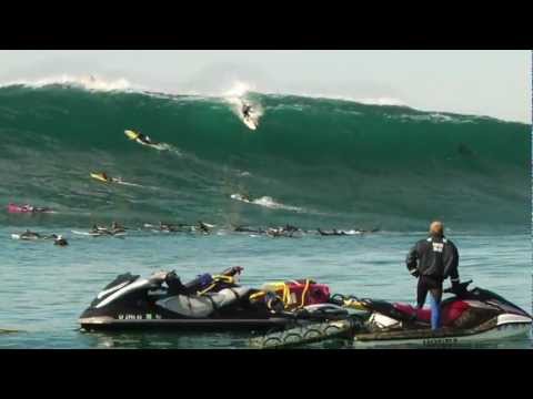 Big swell at baja Malibu