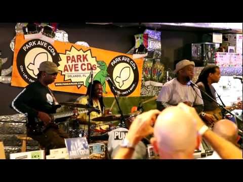 Living Colour - Love Rears Its Ugly Head (live at Park City CD's)