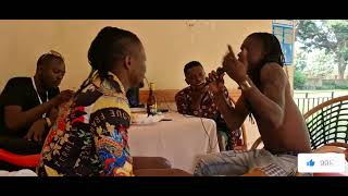 Download lagu Webale - Jose Chameleone Weseal ft King Saha mp3 Download lagu Webale - Jose Chameleone Weseal ft King Saha mp3