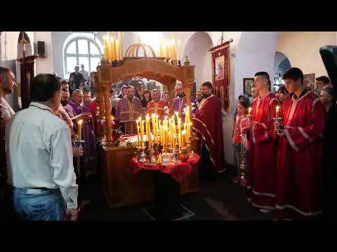 Изношење плаштанице у прокупачкој цркви (2019. год.)