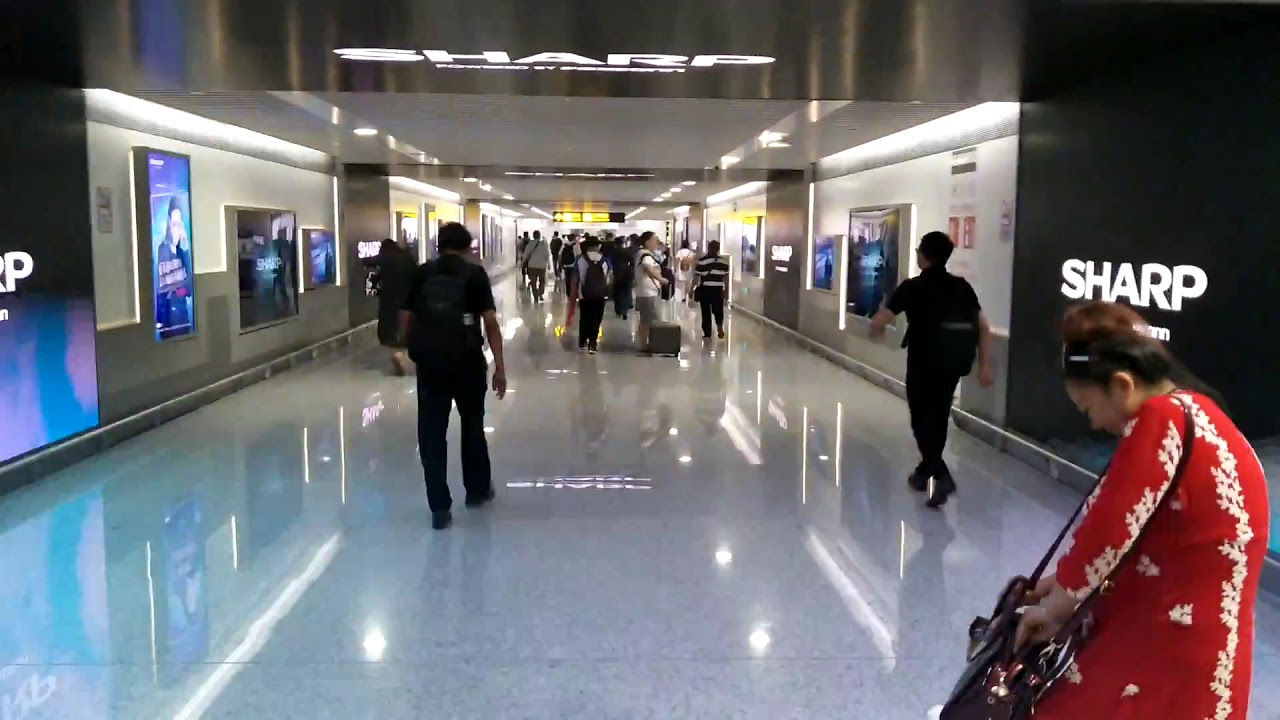 Chongqing Airport Domestic First Class Lounge thumbnail