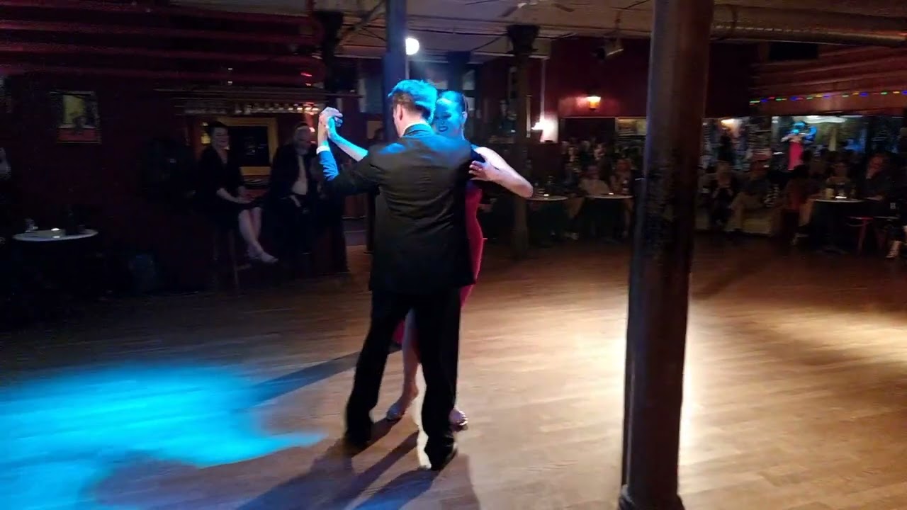 Video thumbnail for Demetrio Scafaria & Maude Andrey - Milonga de Mis Amores