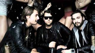 Swedish House Mafia &amp; Knife Party - Antidote (Tommy Trash Remix) HQ