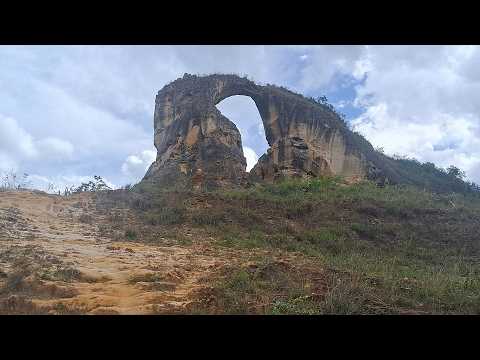 TOUR BIKE - PEDRA FURADA EM BANZAE/BA