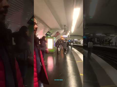 estação de metrô de paris #frança #europa #transporte #metro #mcstan