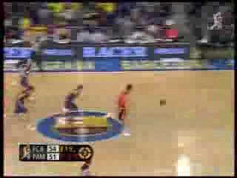 Resumen del AXA FC Barcelona - Pamesa Valencia (83-80)