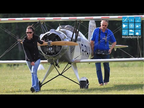 BIGGEST SUPER AWESOME GIGANT  1:1,25 RC BÜCKER JUNGMEISTER