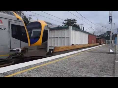 Pacific National's 7SB1 at Narara - 19/9/15