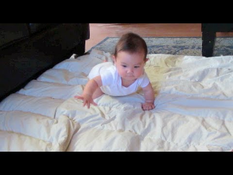 Julianna's First Time Crawling! May 28, 2013- ItsJudysLife