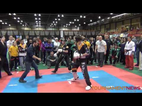 Claire Cocozza vs Chelsey Nash Women's Overall at Quebec Open 2012