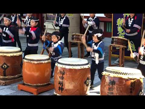 Japanese Children Playing Taiko and Odaiko Drums