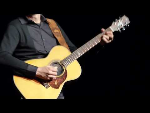 Tommy Emmanuel - Smokey Mountain Lullaby - TommyFest 2012 KY