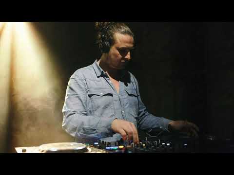 Robin Schellenberg - The Black Mountain (25.05.2019, Mensch Meier, Berlin)