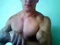 close up bicep vid! carb loaded `17 year old bodybuilder 
