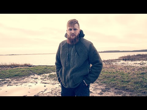 Gwænno - Holy Smokes [Official Lyric Video]