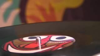 Deep House : Steven Wobblejay - James Fox & Naomi Jeremy