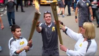 preview picture of video 'The Olympic Torch Relay arrives in Rotherham.'