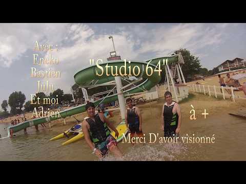 AquaZone Wipeout parc aquatique gonflable Miniature vidéo YouTube 2