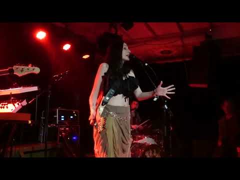 Brimheim -  Brand New Woman - Live at V11 - Rotterdam 2024