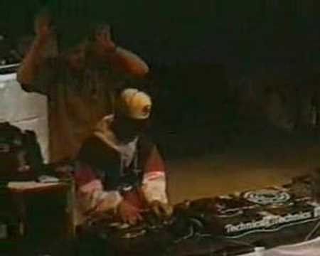 Q-bert mix master mike world championship showcase 1995