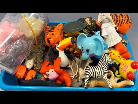 Huge Toy Zoo Wild Animals Collection