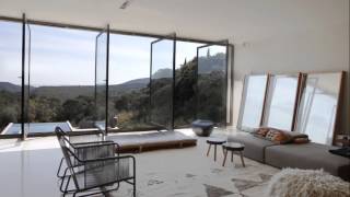 Luberon, surprenante villa d'architecte face à la Provence...