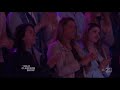 Kelly Clarkson Sings Sit Still Look Pretty By Daya