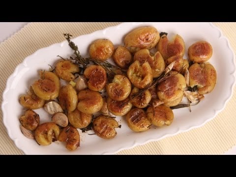 , title : 'Golden Roasted Potatoes Recipe - Laura Vitale - Laura in the Kitchen Episode 501'