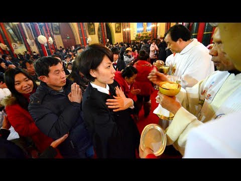 Click to Watch the Chinese churches made to replace Ten Commandments with Xi Jinping quotes  video