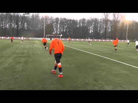 Opjestropdas.nl 21 nov 2015 Maarssen 3 - VV De Meern 8 bkr 5-4 Joop wordt toegelachen