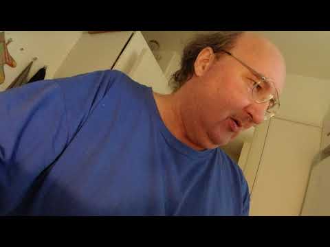 MongoTV_4837 - Del 2 - PAKKER 15 POSER MAD OG DRIKKE UD KØBT ONLINE FOR OVER 1.300 KRONER