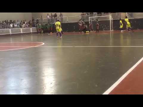 Golaço na gaveta Teteu sti