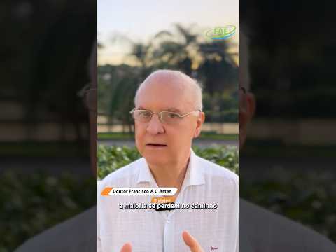A felicidade é o destino de todos, mesmo que por caminhos diferentes.
