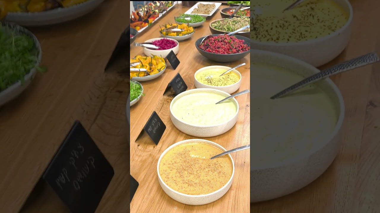 קבוצת נשות AI בבריכה בבריאה בגלבוע