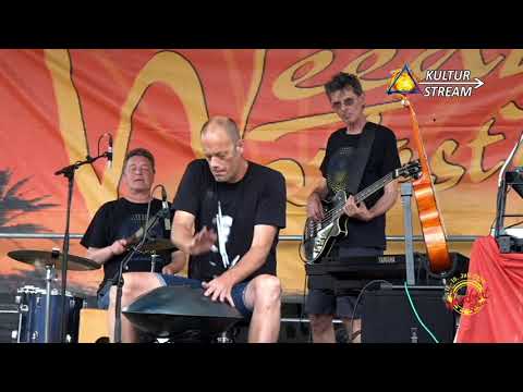 Universal Sound Project - "Running Out" live im Weedbeat-Stream 2020