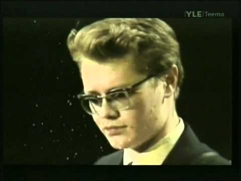 The Quiets - Charade (from documentary "Emma Etsimässä", live 1989)