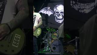 Download lagu The Stage Solo by Avenged Sevenfold (live) mp3