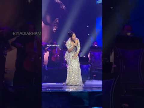 Sumpah Mati - Celyna Grace #sumpahmati #celynagrace #indonesianidol #laguindonesia #konser #fancam
