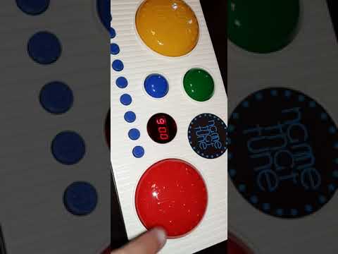 I play Castle's Name That Tune electronic game (1979)