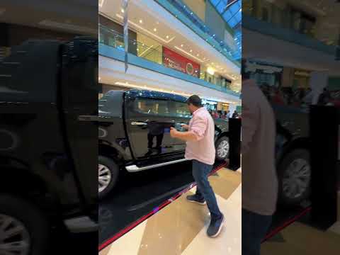 Isuzu D-Max Gets New Variant "Auto Plus"