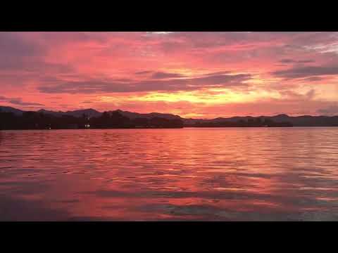 O verão de 2023 em West Lake (pôr do sol em Hangzhou West Lake)