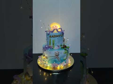 theme cake
