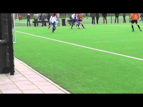25 jan 2014 VV De Meern B2 - Elinkwijk B2 vr 4-2 Redding keeper Elinkwijk