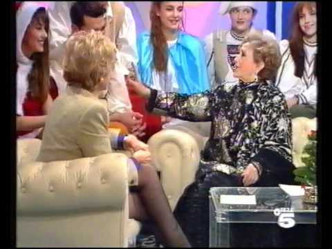 Laura Valenzuela entrevista a Olga Ramos. 1991