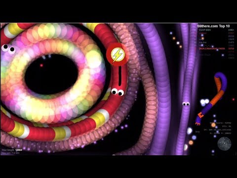 Slither.io-LUCKY LEADER FlASH SKIN SNAKE vs 9800 SNAKES / Epic Slitherio Gameplay (Funny Moments)