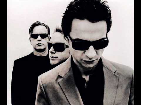 Depeche Mode - Walking in my shoes - lyrics