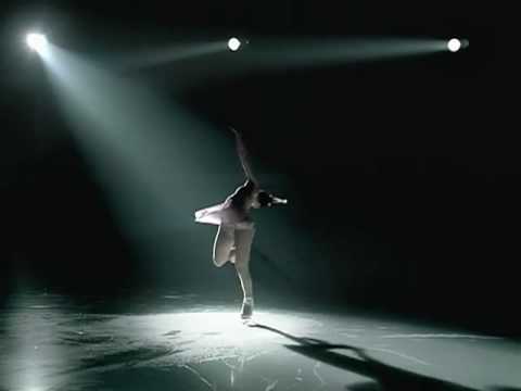 Olympic Figure Skating  Champion Queen YUNA KIM