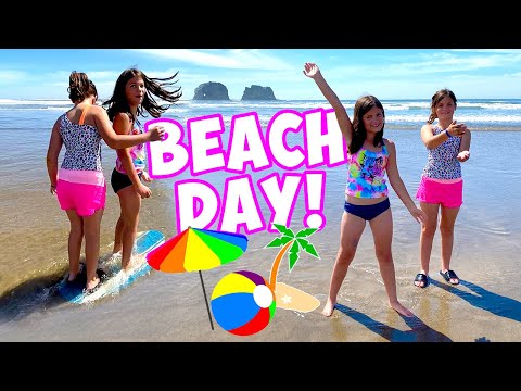 Twins and Toys BEACH playtime! Kate buries Lilly in the sand!