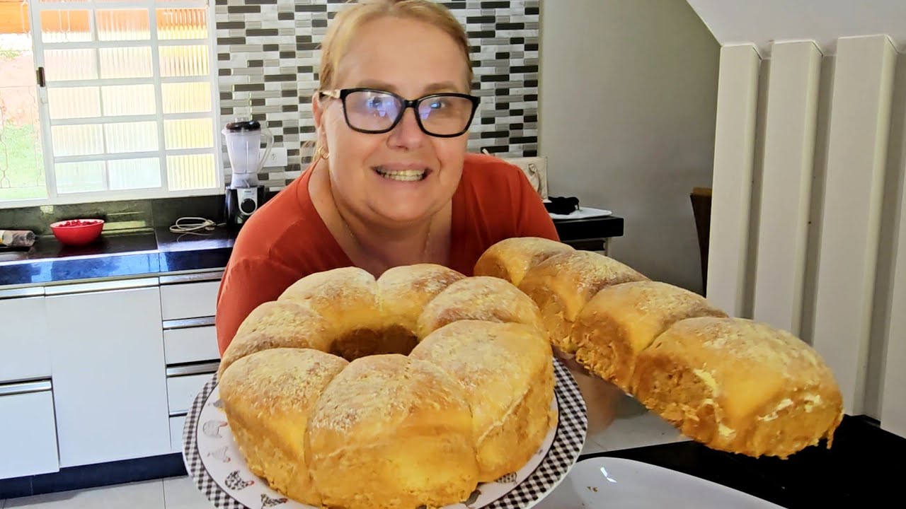 PÃO DE MILHO SUPER FOFINHO E MUTO FACIL DE FAZER! NO LIQUIDIFICADOR.